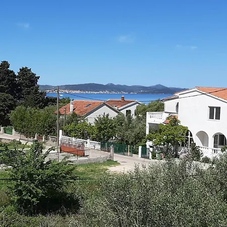 Apartman Apartments By The Sea Bibinje, Zadar - 5786 *