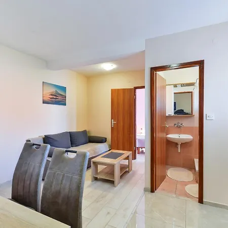 Appartement By The Sea Bibinje, Zadar - 5786 Bibinje