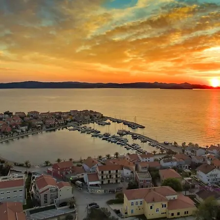 Apartments By The Sea Bibinje, Zadar - 5786 * Bibinje